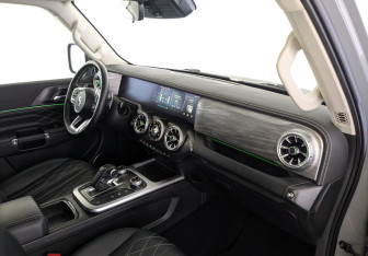 Подержанный автомобиль Tank 300 2023 года (11 фото)