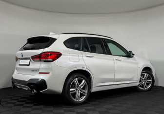 Подержанный автомобиль BMW X1 2019 года (2 фото)