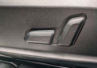 Подержанный автомобиль Haval F7 2023 года (13 фото)