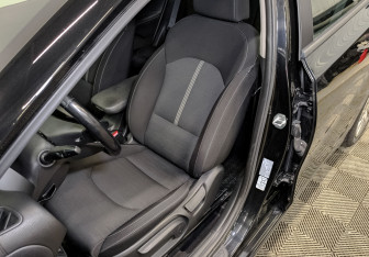 Подержанный автомобиль Kia Cerato Sedan 2019 года (20 фото)