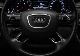 Подержанный автомобиль Audi A6 Wagon 2016 года (10 фото)