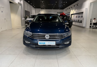 Подержанный автомобиль Volkswagen Passat Wagon 2019 года (2 фото)
