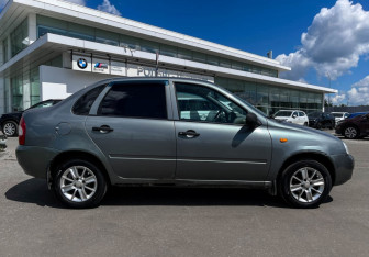 Подержанный автомобиль LADA (ВАЗ) Kalina Sedan 2009 года (4 фото)
