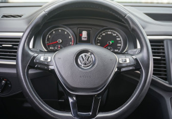 Подержанный автомобиль Volkswagen Teramont 2018 года (16 фото)