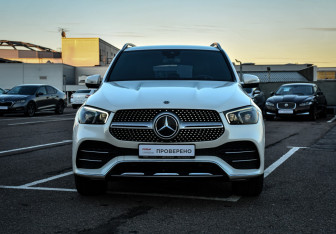 Подержанный автомобиль Mercedes-Benz GLE 2019 года (2 фото)