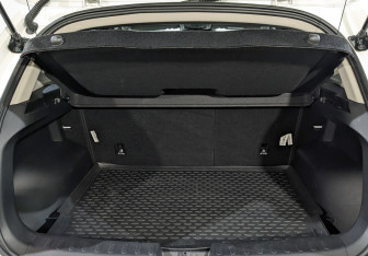 Подержанный автомобиль Haval Jolion 2023 года (10 фото)