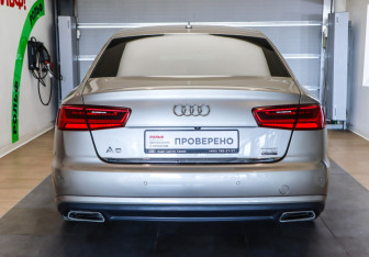 Подержанный автомобиль Audi A6 Sedan 2015 года (5 фото)