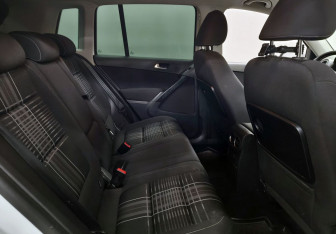 Подержанный автомобиль Volkswagen Tiguan 2016 года (13 фото)