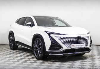 Подержанный автомобиль Changan UNI-T 2023 года (3 фото)