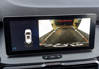 Подержанный автомобиль Geely Coolray 2023 года (26 фото)