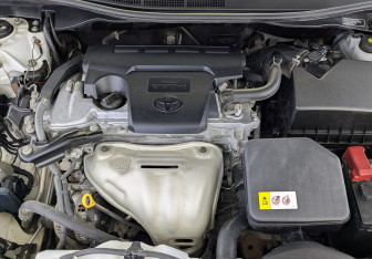 Подержанный автомобиль Toyota Camry Sedan 2017 года (9 фото)