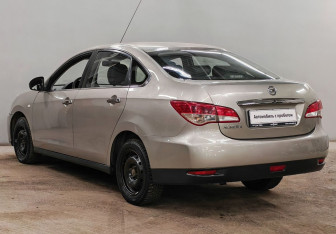 Подержанный автомобиль Nissan Almera Sedan 2016 года (7 фото)