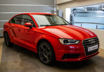 Подержанный автомобиль Audi A3 Sedan 2014 года (3 фото)