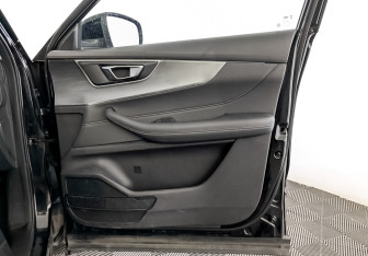 Подержанный автомобиль Chery Tiggo 4 Pro 2022 года (17 фото)