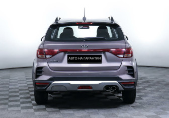 Подержанный автомобиль Kia Rio Hatchback 2020 года (6 фото)