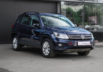 Подержанный автомобиль Volkswagen Tiguan 2016 года (3 фото)