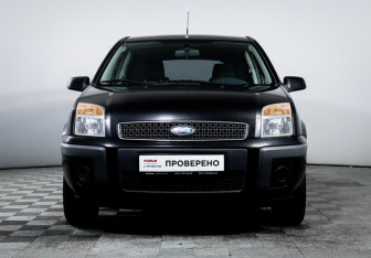 Подержанный автомобиль Ford Fusion 2006 года (2 фото)