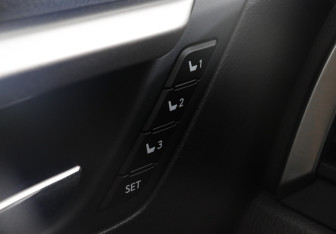 Подержанный автомобиль Lexus RX 2019 года (17 фото)