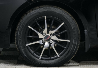 Подержанный автомобиль Kia Rio Sedan 2016 года (6 фото)