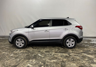 Подержанный автомобиль Hyundai Creta 2016 года (8 фото)