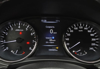 Подержанный автомобиль Nissan Qashqai 2021 года (12 фото)