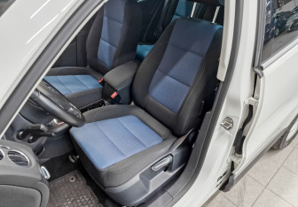 Подержанный автомобиль Volkswagen Tiguan 2013 года (21 фото)