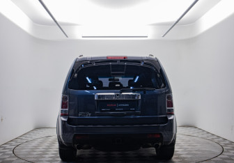 Подержанный автомобиль Honda Pilot 2011 года (6 фото)