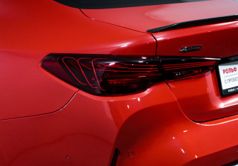 Подержанный автомобиль BMW M4 Coupe 2024 года (17 фото)