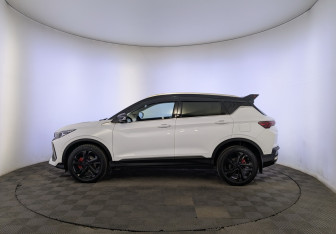 Подержанный автомобиль Geely Coolray 2024 года (8 фото)