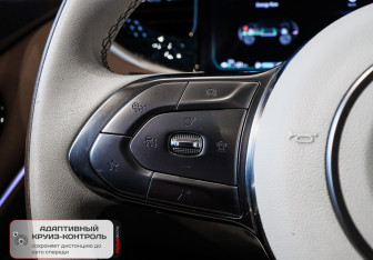 Подержанный автомобиль Voyah Free 2022 года (19 фото)