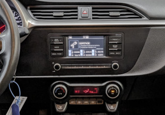 Подержанный автомобиль Kia Rio Sedan 2021 года (17 фото)