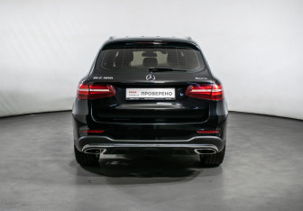 Подержанный автомобиль Mercedes-Benz GLC Coupe 2017 года (6 фото)