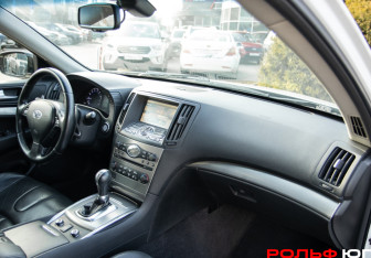 Подержанный автомобиль Infiniti G Sedan 2012 года (7 фото)