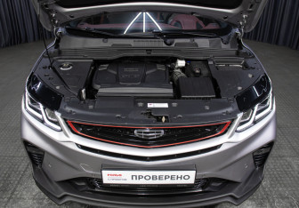 Подержанный автомобиль Geely Coolray 2023 года (9 фото)
