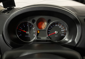 Подержанный автомобиль Nissan X-Trail 2009 года (11 фото)