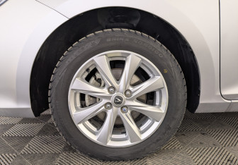 Подержанный автомобиль Changan Alsvin 2023 года (12 фото)