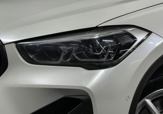 Подержанный автомобиль BMW X1 2019 года (8 фото)