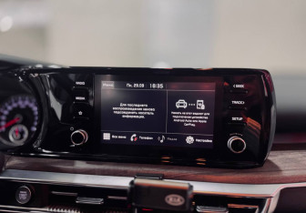 Подержанный автомобиль Kia K5 2021 года (17 фото)