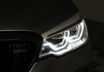 Подержанный автомобиль BMW M5 Sedan 2019 года (29 фото)