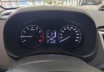 Подержанный автомобиль Hyundai Creta 2019 года (12 фото)
