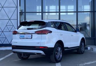Подержанный автомобиль Geely Atlas Pro 2022 года (5 фото)