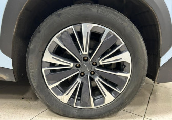 Подержанный автомобиль Jetour Dashing 2023 года (29 фото)