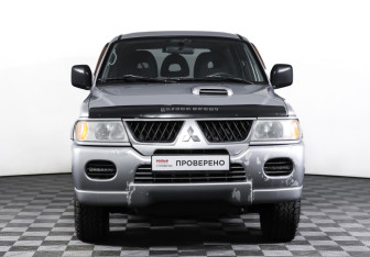 Подержанный автомобиль Mitsubishi Pajero Sport 2008 года (2 фото)
