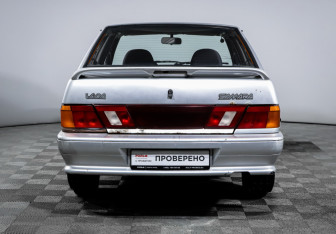 Подержанный автомобиль LADA (ВАЗ) 2115 2011 года (6 фото)