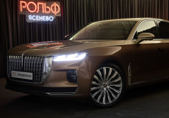 Подержанный автомобиль Hongqi H9 2023 года (29 фото)