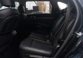 Подержанный автомобиль Kia Sorento 2021 года (10 фото)