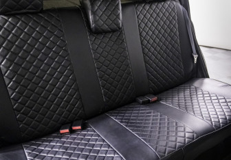 Подержанный автомобиль Renault Sandero 2013 года (10 фото)