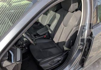 Подержанный автомобиль Skoda Octavia Liftback 2021 года (20 фото)