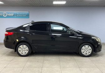 Подержанный автомобиль Kia Rio Sedan 2012 года (4 фото)