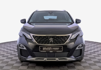 Подержанный автомобиль Peugeot 3008 2018 года (2 фото)